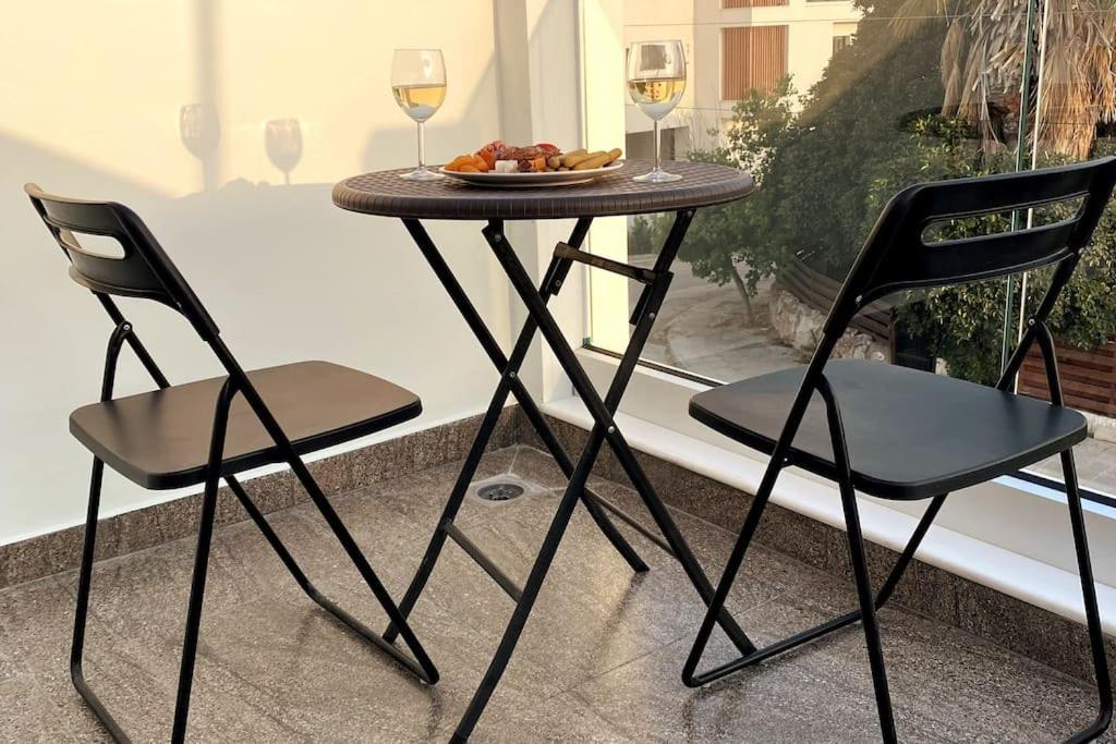 Appartamento Ev Zin - Modern, Cozy, 1 Bed, Pool, 2 Balconies, A105 Paphos Esterno foto